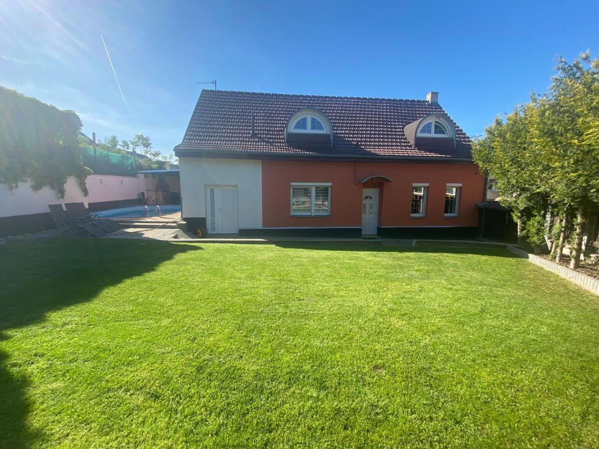 Vila Dum Emma Bořetice Exterior foto